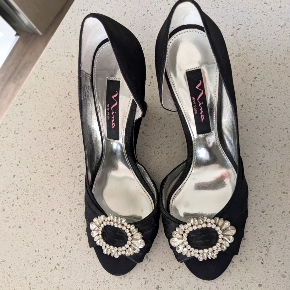 Nina black satin peep-toe espadrilles, size 8M, with bling on the front